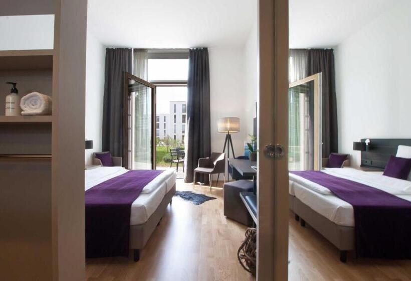 Comfort room with terrace, K99