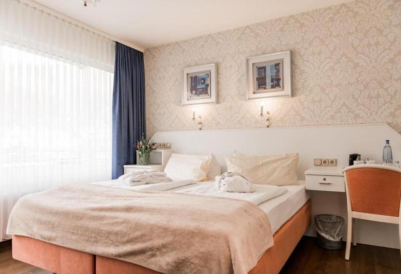 Comfort room with balcony, Parkhotel Weber Müller