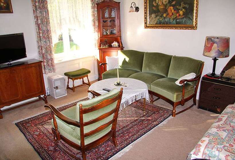 标准单人间共用浴室, Pension Fink