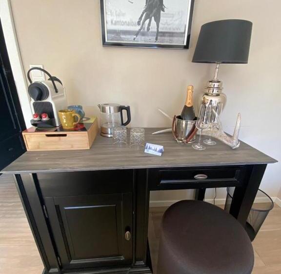 غرفة ديلوكس مزودة بشرفة, Landhotel Flora & Fauna