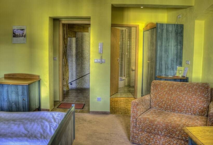 غرفة أساسية, Zum Handtuch