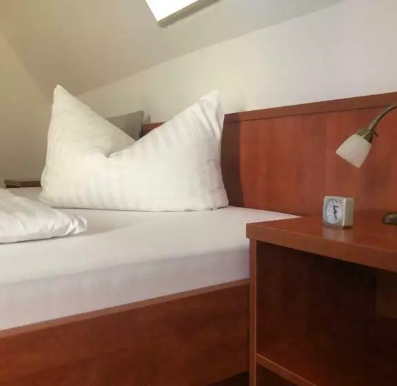 Standard-huone, Zum Handtuch