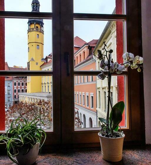 غرفة قياسية, Zum Handtuch