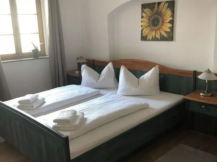Basic-huone, Zum Handtuch