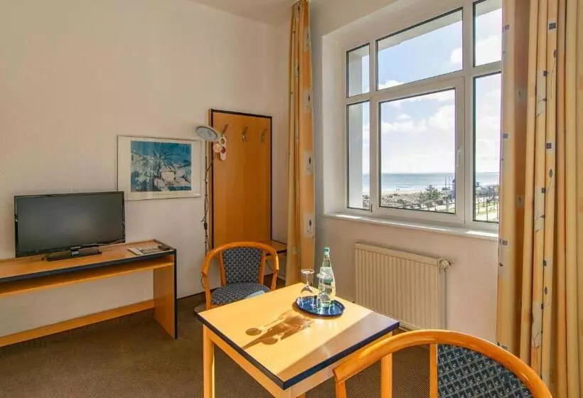 オーシャンビュースタンダードルーム, Strandhotel Bansiner Hof