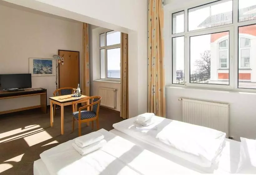 オーシャンビュースタンダードルーム, Strandhotel Bansiner Hof