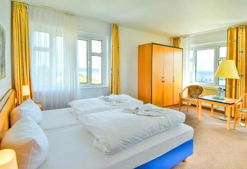 オーシャンビュースタンダードルーム, Strandhotel Bansiner Hof