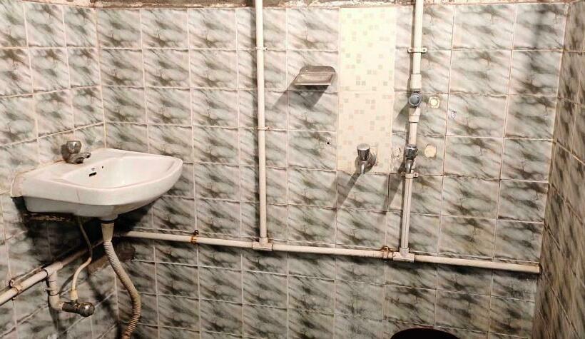 트리플 클래식 룸, Flagship Hotel Maitry