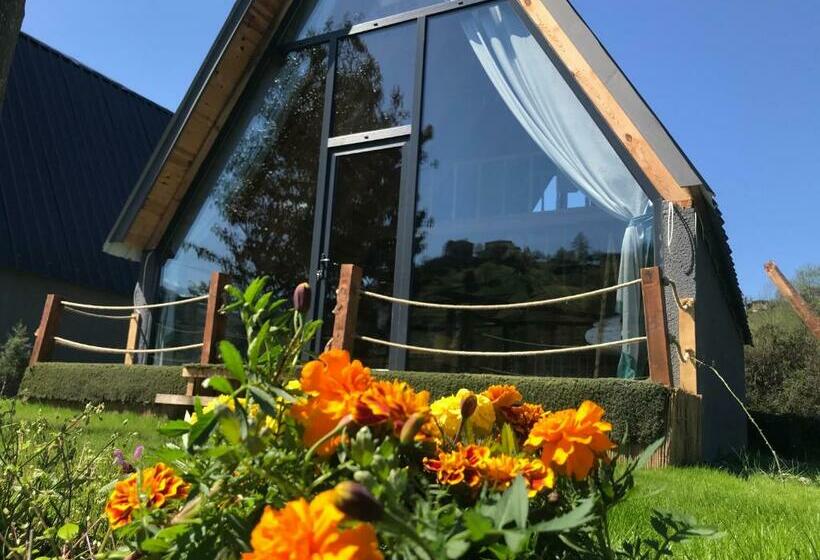 جناح, My World Bungalov