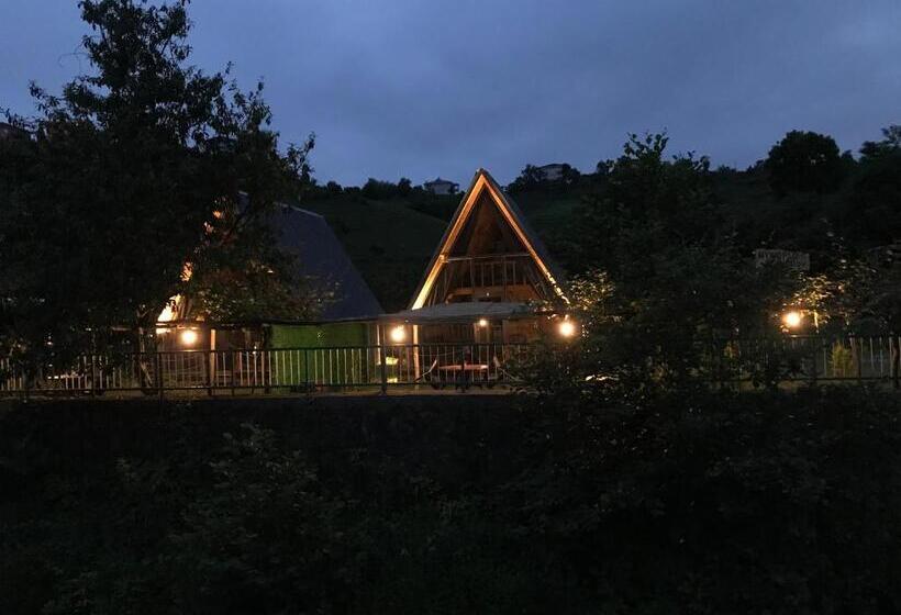 جناح مطلّ علي الحديقة, My World Bungalov