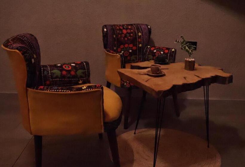 جناح مطلّ علي الحديقة, My World Bungalov