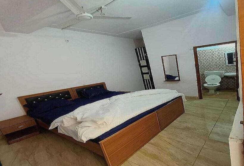 トリプルクラシックルーム, Pop New Hotel Hometown