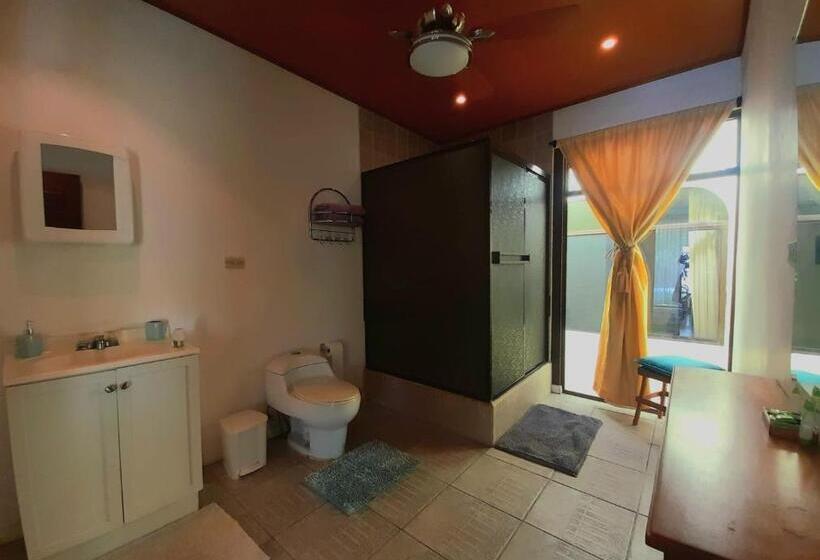 إستوديو قياسى سرير كينج, Nirvana Apartament Hostal