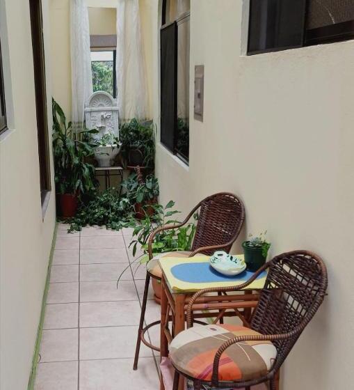 شقة غرفتين, Nirvana Apartament Hostal