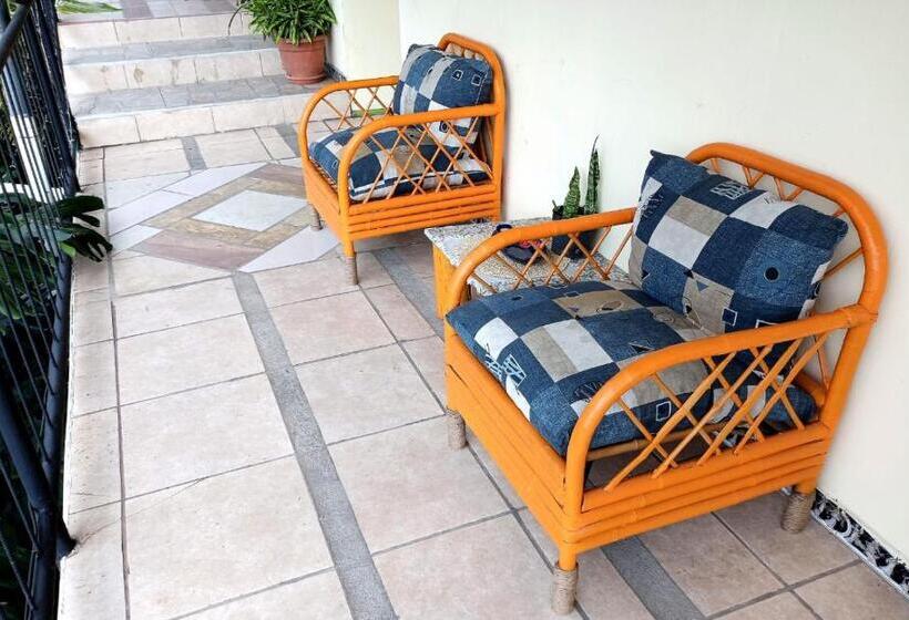 شقة غرفتين, Nirvana Apartament Hostal