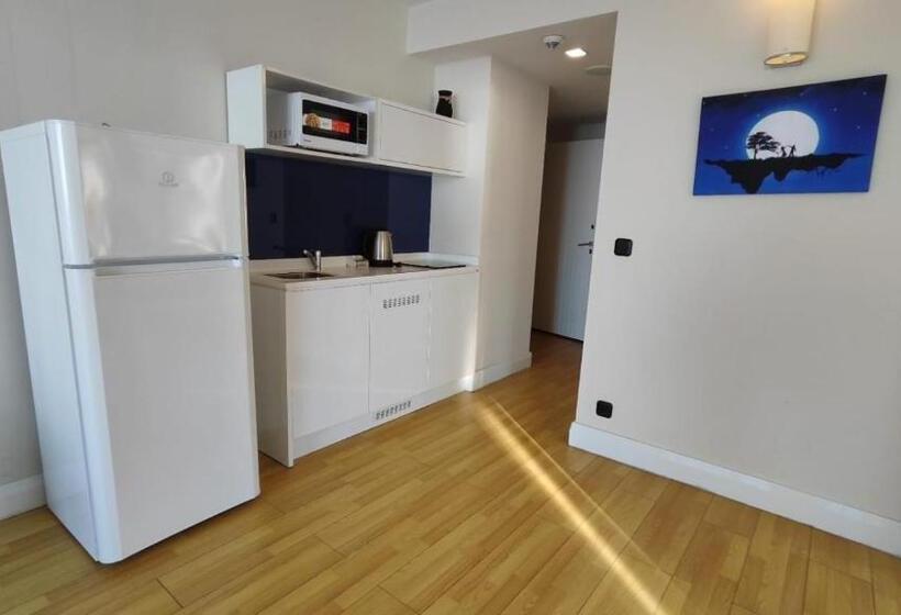 آپارتمان 3 خوابه با چشم‌انداز دریا, Panorama Beach