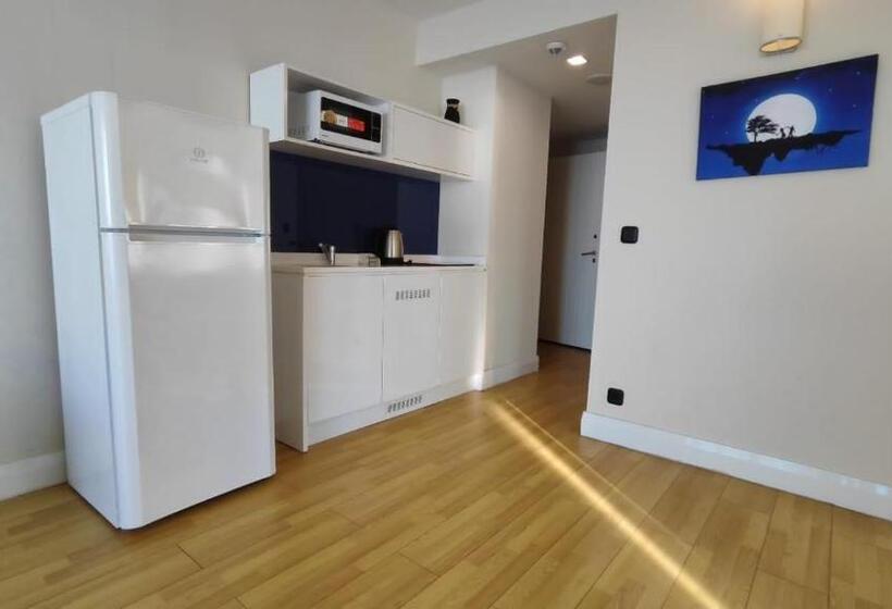 آپارتمان 3 خوابه با چشم‌انداز دریا, Panorama Beach