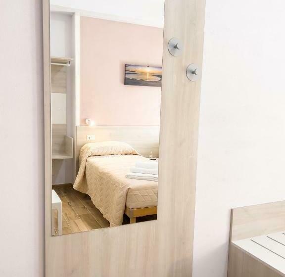 غرفة قياسية, B&b Babbu Meu