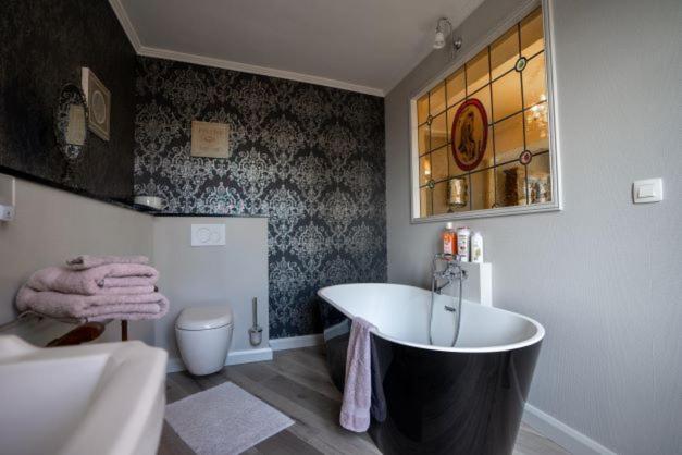 חדר סטנדרט, Au Chantecler