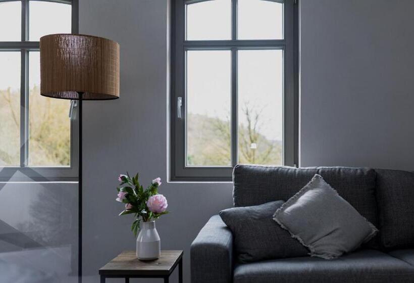 Семейный Номер, Hofgut Schmitte