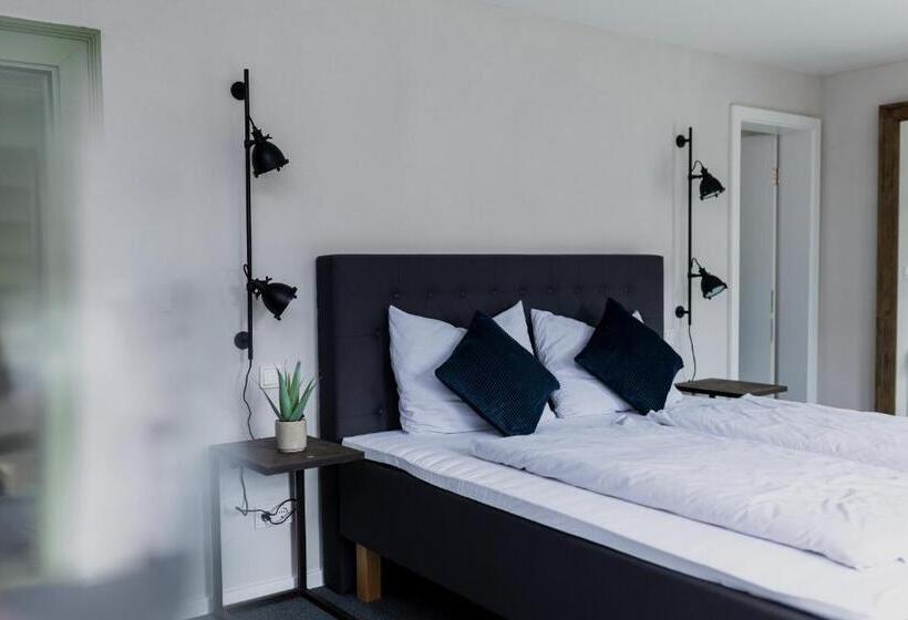 Семейный Номер, Hofgut Schmitte