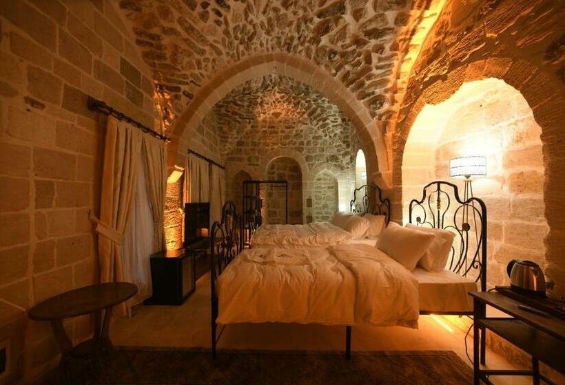 اتاق لوکس سه تخته, Legacy Mesopotamia