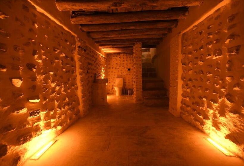 اتاق استاندارد سه نفره, Legacy Mesopotamia