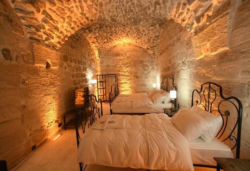 اتاق استاندارد سه نفره, Legacy Mesopotamia