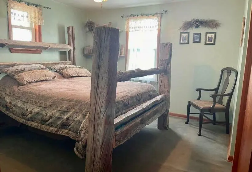 スタンダード4人部屋, Our Heritage Guest Ranch