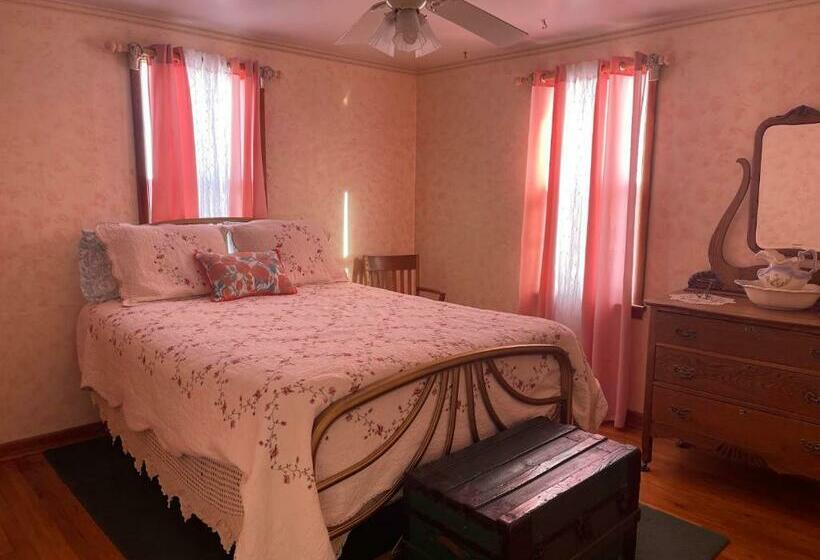 スタンダード４人部屋, Our Heritage Guest Ranch