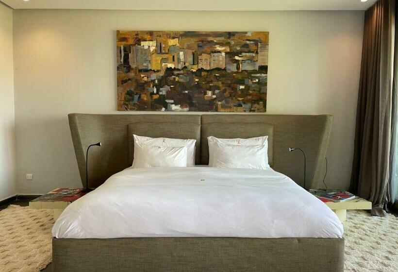 اتاق لوکس با تخت بزرگ, Kohinor Maison D Hôtes