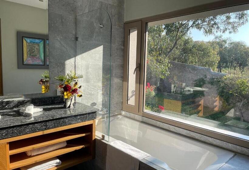 اتاق سوپریور با تخت بزرگ, Kohinor Maison D Hôtes