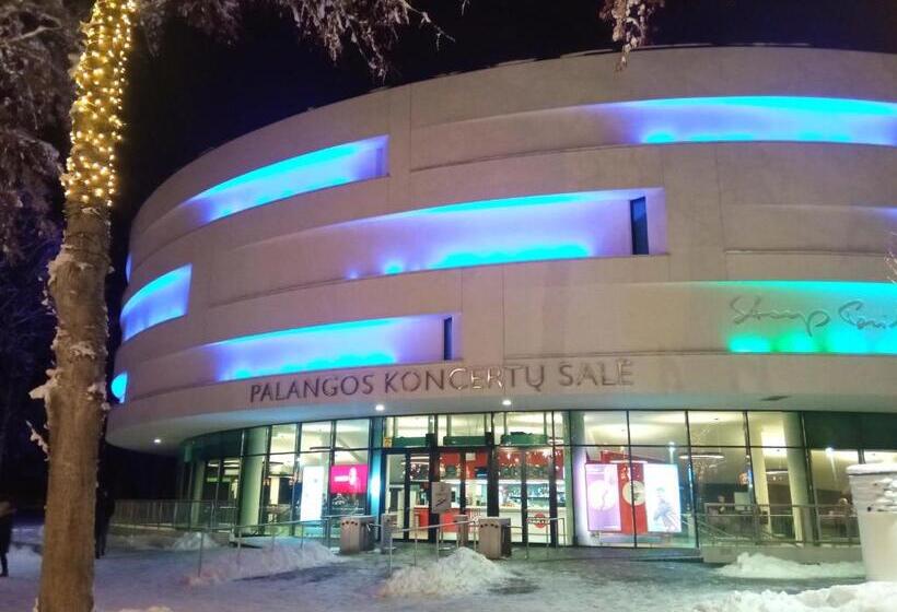 اتاق استاندارد با بالکن, Alka Apartaments