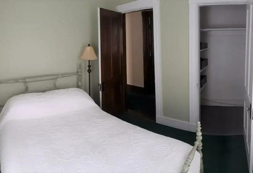 バス共有のスタンダードルーム, Terrapin Hostel
