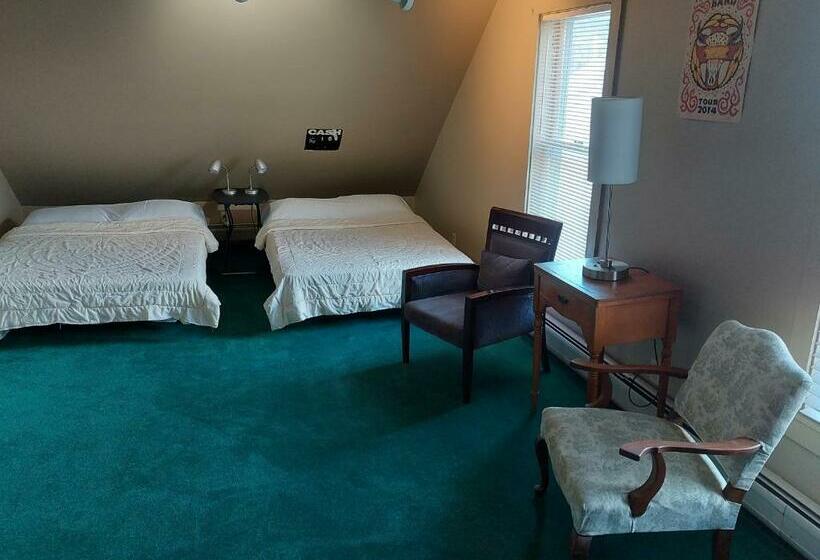 סוויטה, Terrapin Hostel