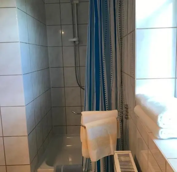 ガーデンビュースタンダードルーム, Doppelzimmer Vom Friesenhof Wieratal