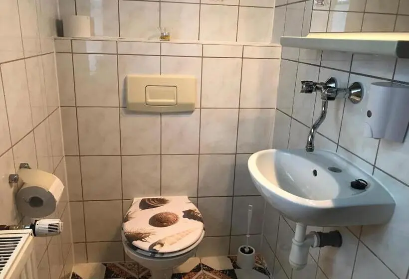 ガーデンビュースタンダードルーム, Doppelzimmer Vom Friesenhof Wieratal