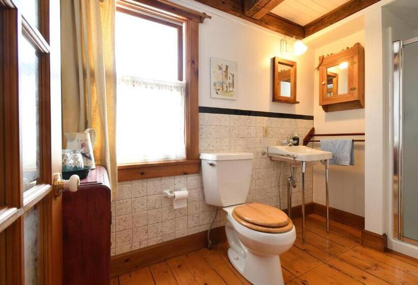 디럭스 룸, Chez Robert