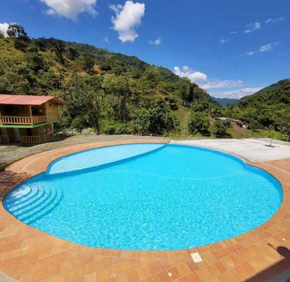 오두막, Ilusión Ecoparque