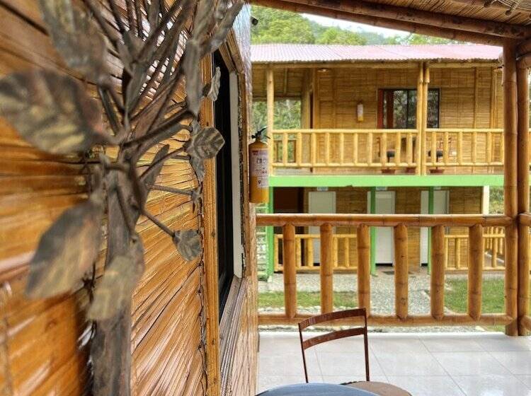 오두막, Ilusión Ecoparque