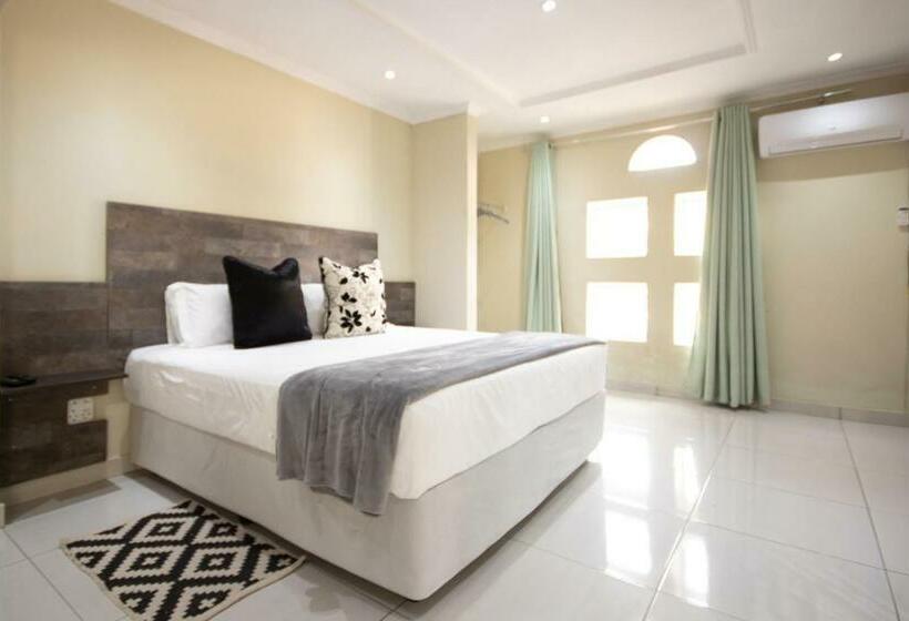 스탠다드 룸, Lapeng Hotel, Conference And Wedding Venue