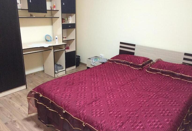 בית, 4 חדרי שינה, Vila Siminica