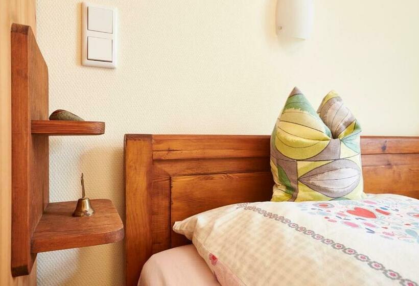 חדר סטנדרט, Zum Grünen Tor   Ganzheitliche Pension