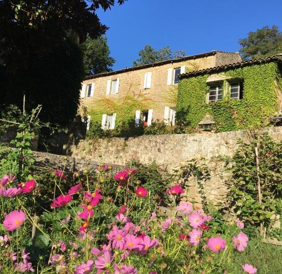 스탠다드 트리플 룸, Le Hameau De Robert