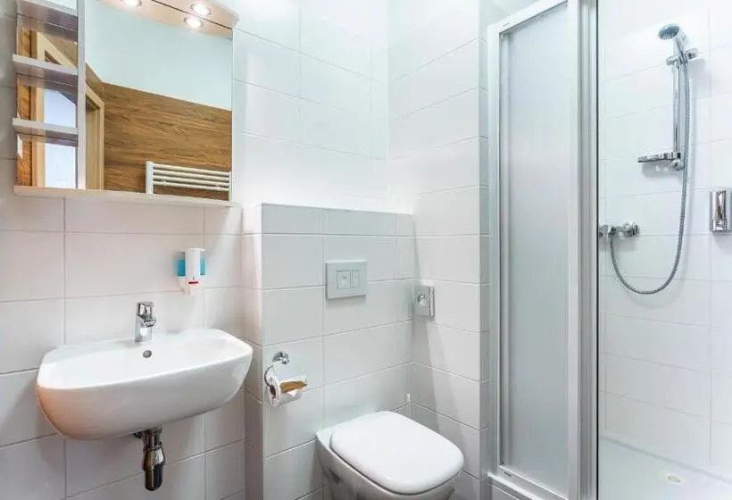 Standard-huone, Dagmar