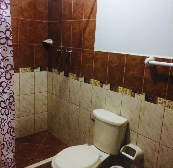 اتاق استاندارد, Hostal Oro Verde Villa Rica