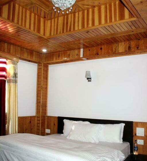 스탠다드 룸, Uttarayan