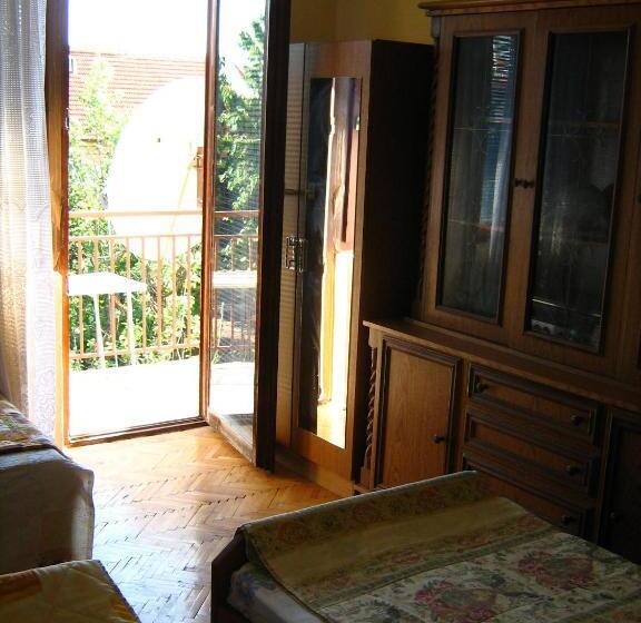 استودیو استاندارد با چشمانداز, Guest House Hristiva