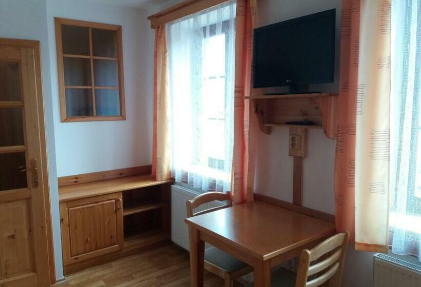 Номер Стандарт, Penzion Ve Staré škole