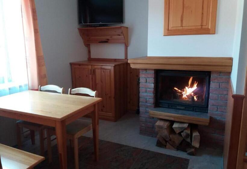 スタンダード4人部屋, Penzion Ve Staré škole